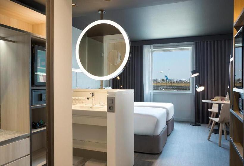 Номер Стандарт, Innside By Meliá Paris Charles De Gaulle Airport