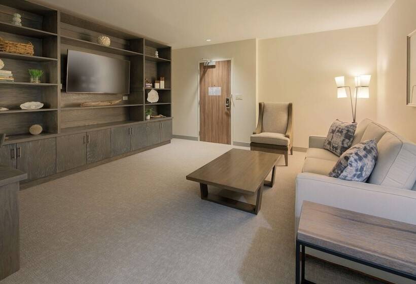 Студия Стандарт Двуспальная Кровать, Embassy Suites By Hilton St Augustine Beach Oceanfront Resort