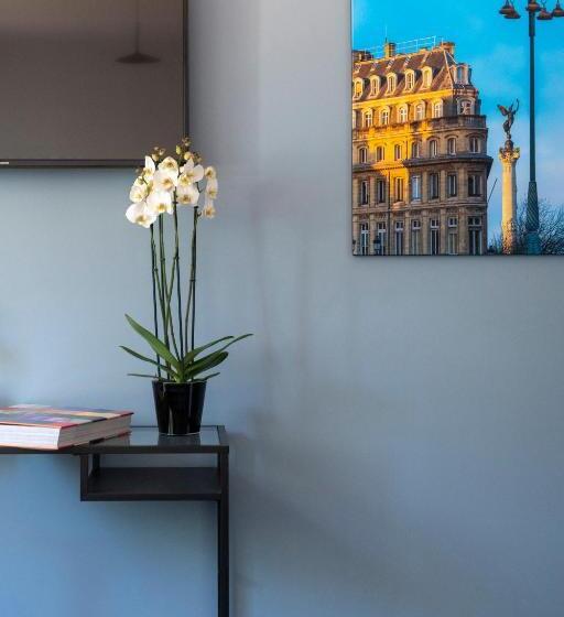 Quarto Estandar, Enight