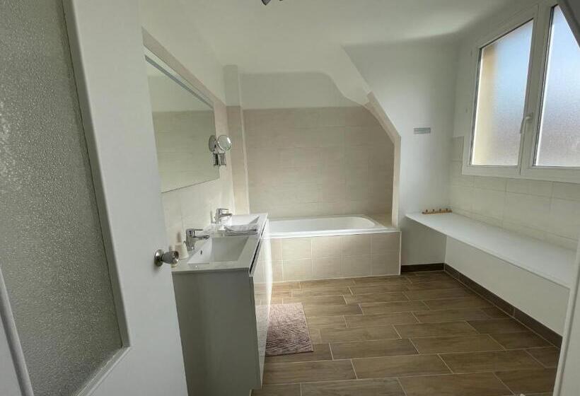 Quarto Deluxe Vista Mar, Le Clos Normand