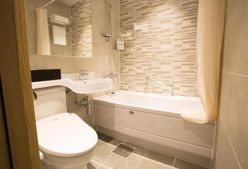 Quarto Economy, Dormy Inn Express Seoul Insadong