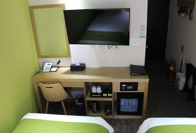 Quarto Economy, Dormy Inn Express Seoul Insadong