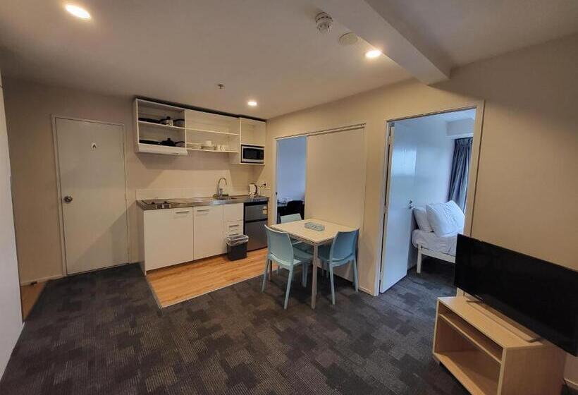 带3个卧室的公寓, Empire Apartments