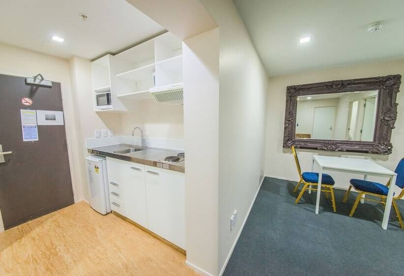 带3个卧室的公寓, Empire Apartments