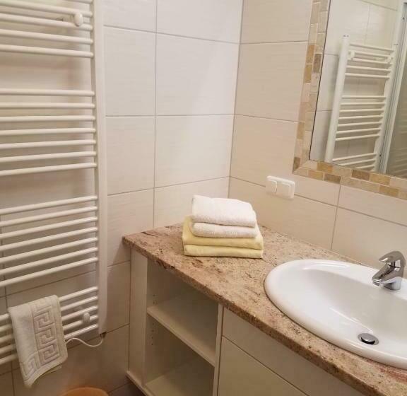 آپارتمان لوکس 1 خوابه, Aparthotel Hohe Brücke
