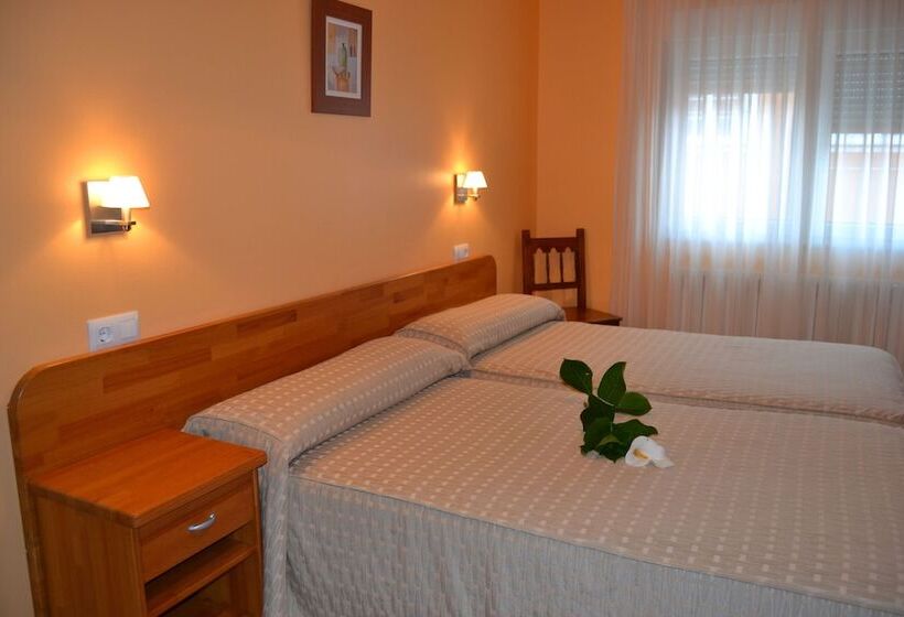 스탠다드 룸, Hostal Pereiriña