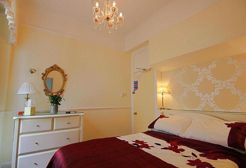 Полулюкс, The Daylesford Guest House