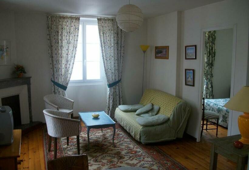 Apartamento 1 Dormitório, Villa Erdian
