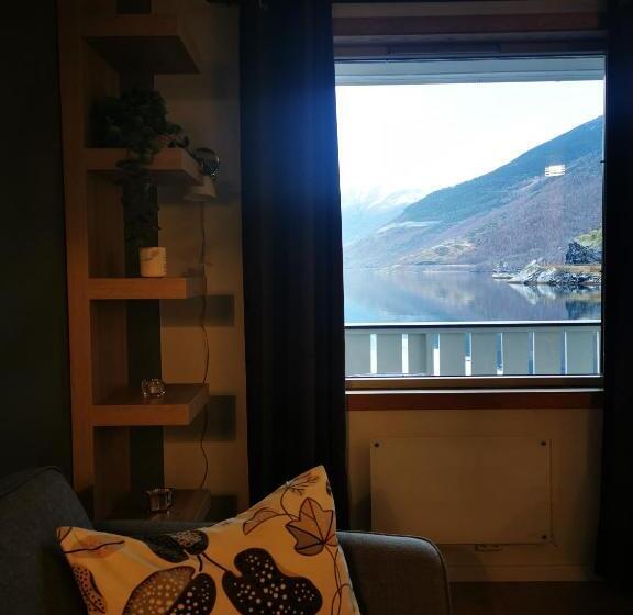 景色の見えるジュニアスイート, Flåm Marina