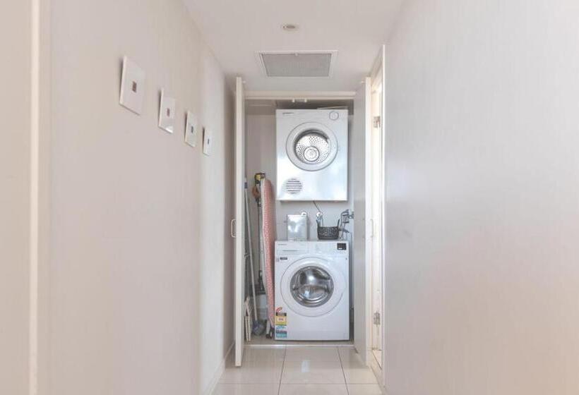 Апартаменты 3 Спальни, Grandview Apartments