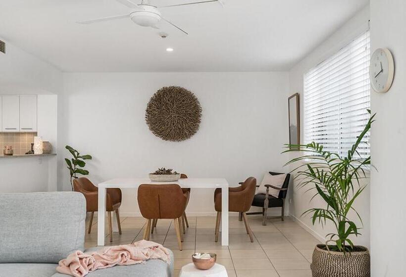 Апартаменты 1 Спальня Вид на Сад, Grandview Apartments