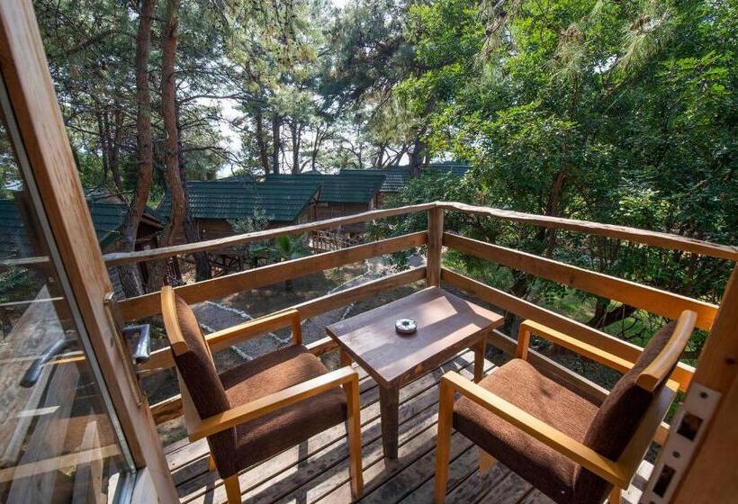 Дом 1 Спальня, Sea Valley Lodge