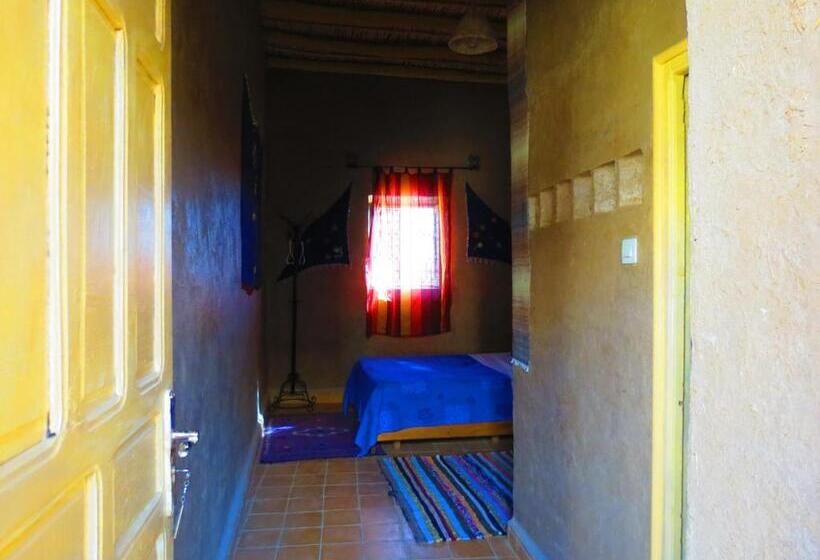 Номер Стандарт Трехместный, Hôtel Riad Tadarte Familier