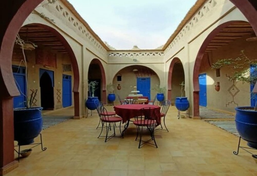Четырехместный Номер Стандарт, Hôtel Riad Tadarte Familier