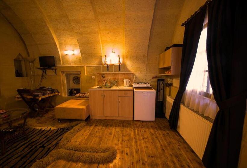 Номер Deluxe, Adanos Konuk Evi