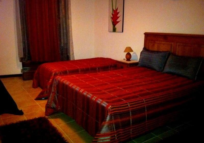 Семейный Номер, Casa Do Brasao