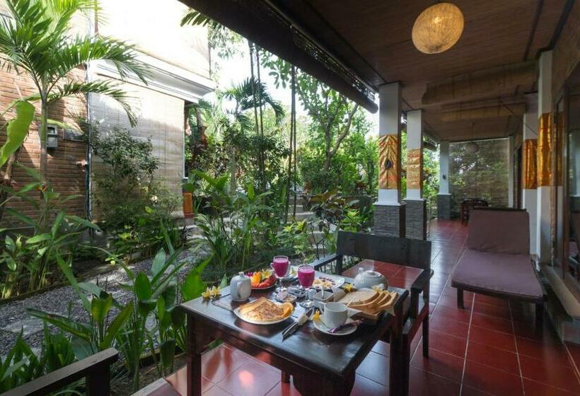 Номер Deluxe Вид на Бассейн, Tropical Bali