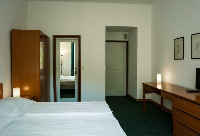 اتاق استاندارد, Vila Josefina