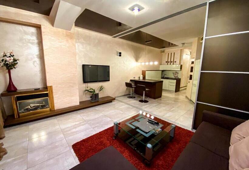 آپارتمان لوکس 1 خوابه, Apartment Hotel Panorama