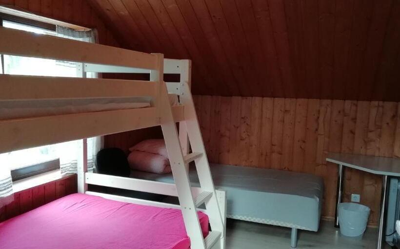 اتاق استاندارد سه نفره, Motel Saunapunkt