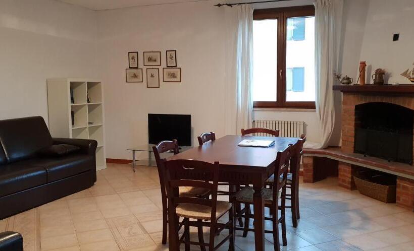 Апартаменты Deluxe 3 Спальни, La Fattoria Di Tirrenia
