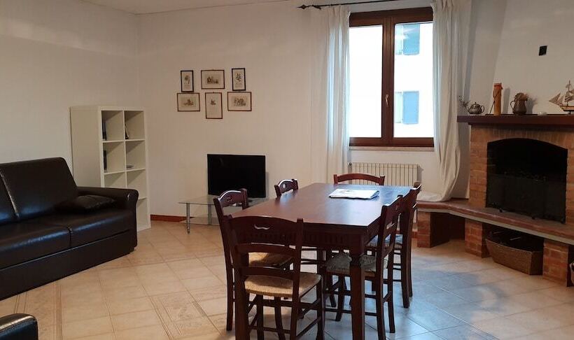 Апартаменты 3 Спальни, La Fattoria Di Tirrenia