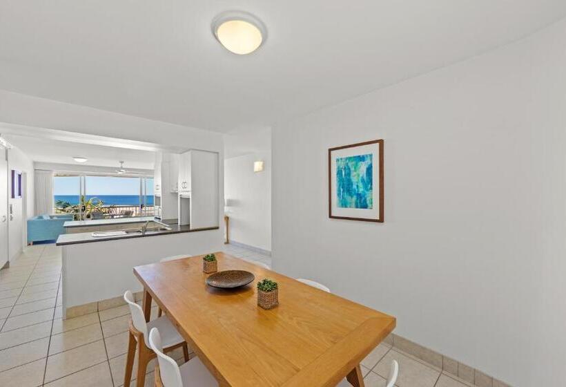 Апартаменты 2 Спальни, La Mer Sunshine Beachfront