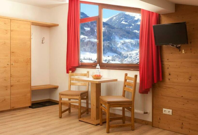 家庭间, Hochjochstöbli B&b Alpine Easy Stay