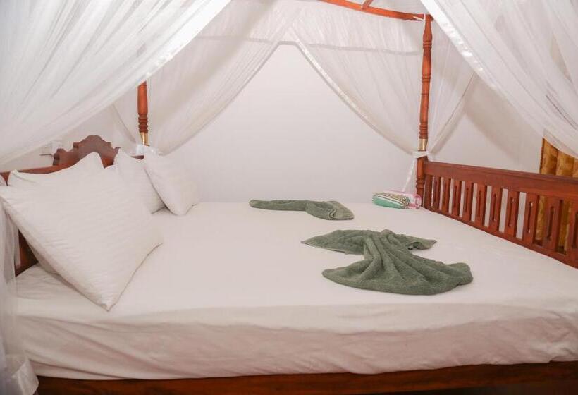 اتاق استاندارد با تخت بزرگ, Tithira Guest House