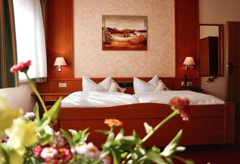 Номер Стандарт Индивидуальный, Landhotel Trakehnerhof