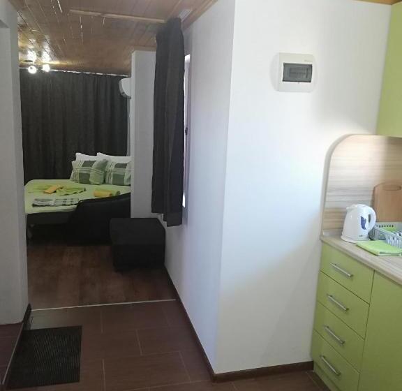 סטודיו סטנדרטי נוף לפארק, Neli Sea Villa