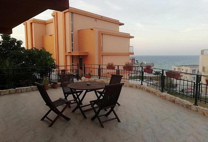 סטודיו סטנדרטי נוף לפארק, Neli Sea Villa