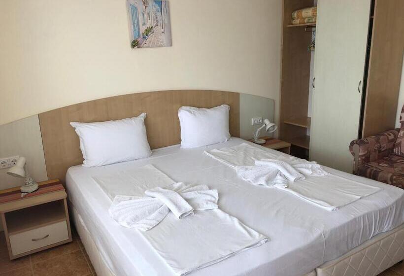 Апартаменты 3 Спальни, Borko Guest House