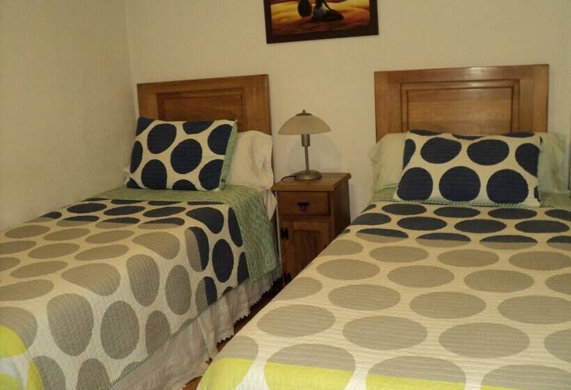 스탠다드 룸, Hostal Casa Familia