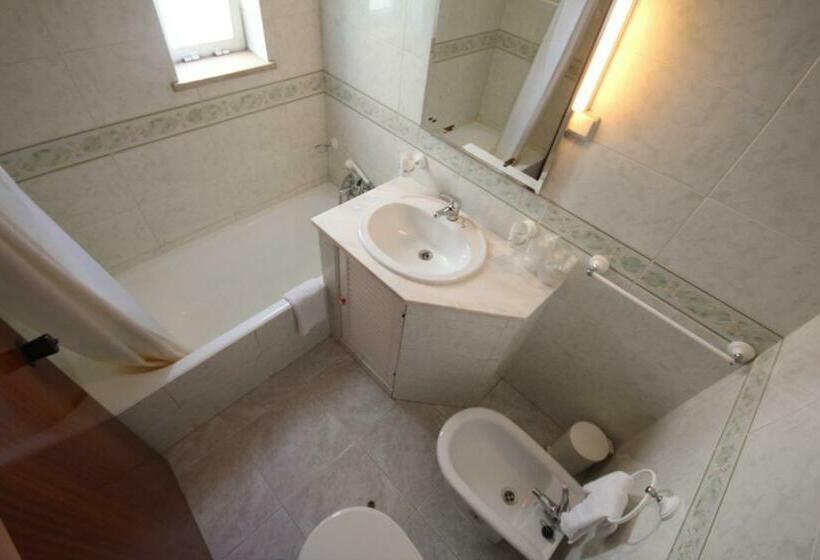 Люкс с Балконом, Hospedaria Buganvilia Alvor