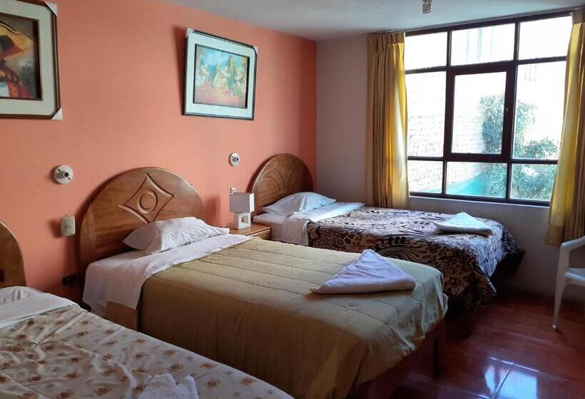 חדר סטנדרט לשלושה, Waikycha Hostal