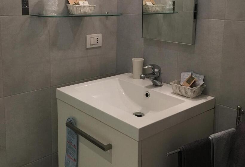 اتاق لوکس, Locanda Nelia Guest House