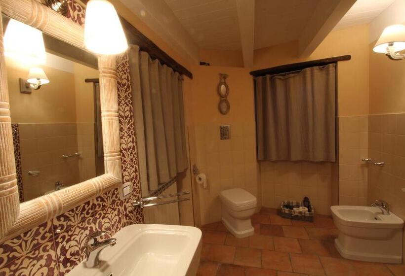 标准间, Scardalano Resort