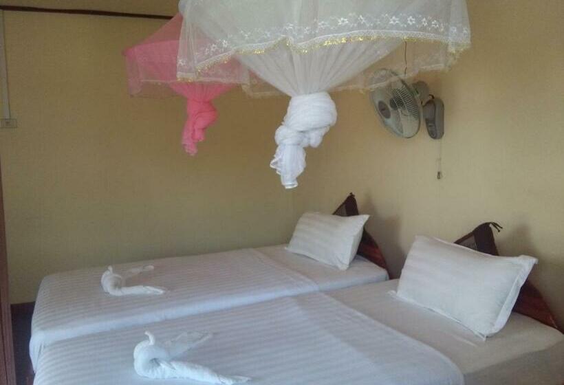 Бунгало Стандарт, Tavendang Guesthouse