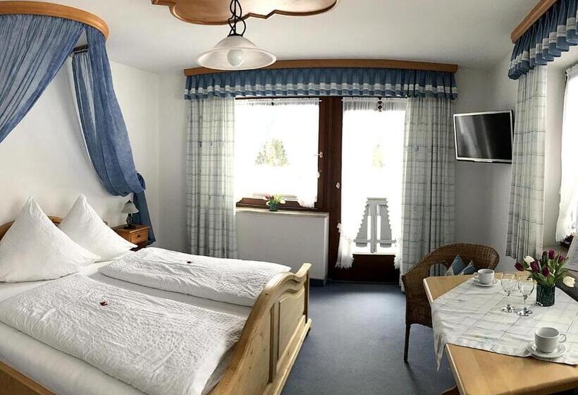 Номер Стандарт Вид на Горы, Gästehaus Pointner