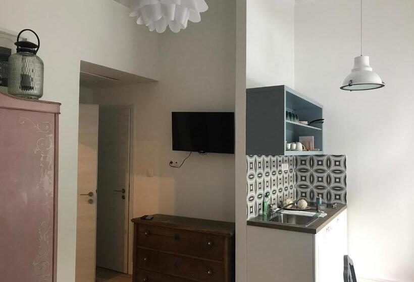 اتاق استاندارد, Balance Green Door 7