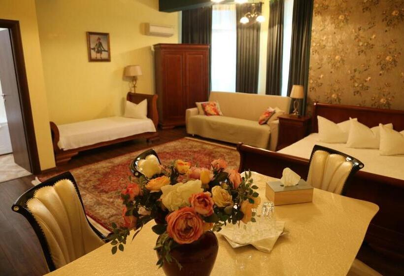 اتاق خانوادگی, Boutique Vila White Duchess
