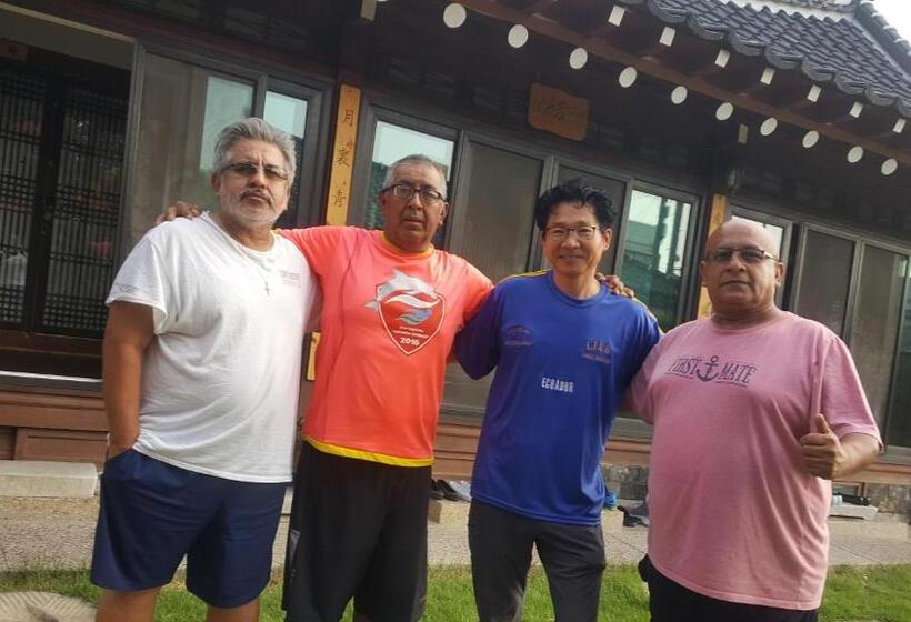 Номер Стандарт, Dasomchae Hanok Stay