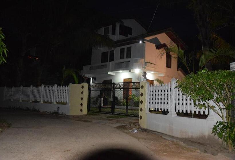 اتاق استاندارد با چشم‌انداز پارک, Matota Family Villa