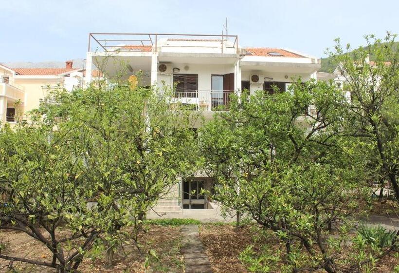 استودیو استاندارد با تراس, Nir Apartments Budva
