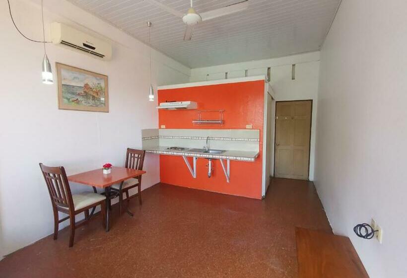 Номер Стандарт, Pura Vida Backpackers Golfito