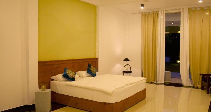 Quarto Estandar com Terraço, Villa Layanga   Riverside Guestrooms