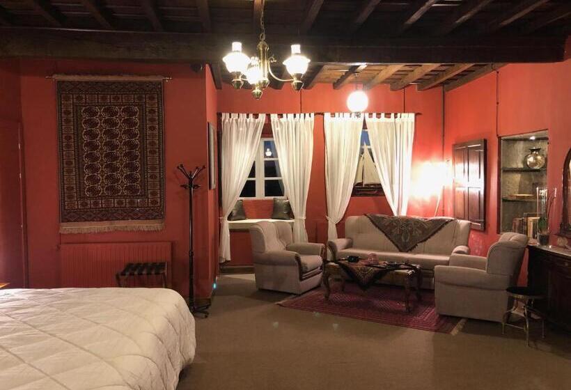 Полулюкс, Pazo De Laia