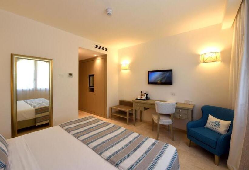 Номер Superior, Grand Hotel Cannigione