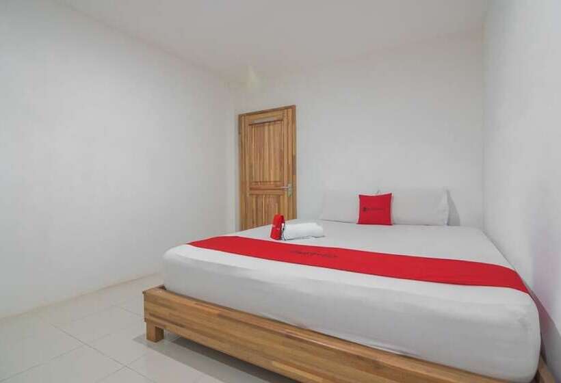 Номер Стандарт, Reddoorz Near Gajah Mada Pontianak